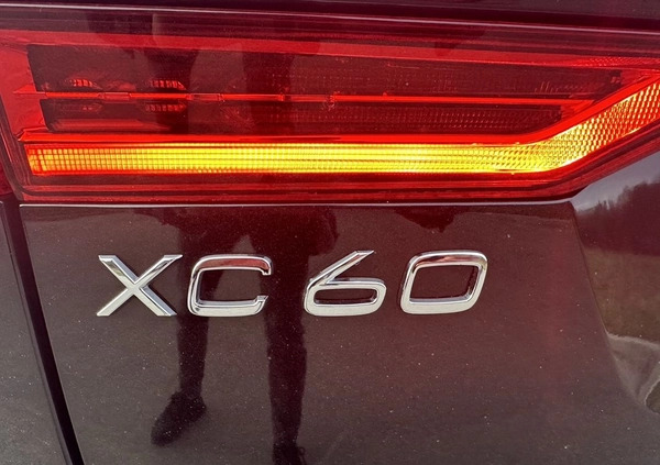 Volvo XC 60 cena 146600 przebieg: 35000, rok produkcji 2020 z Rzeszów małe 407